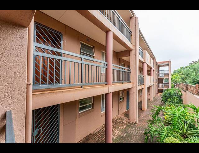 1 BEDROOM APARTMENT FOR SALE IN LINDEN